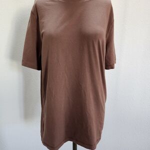 Vuori Brown Short Sleeve Tee